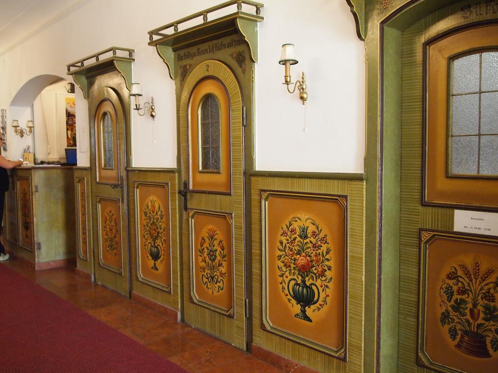 Hotel Schwarzes Roessl Salzbourg Extérieur photo